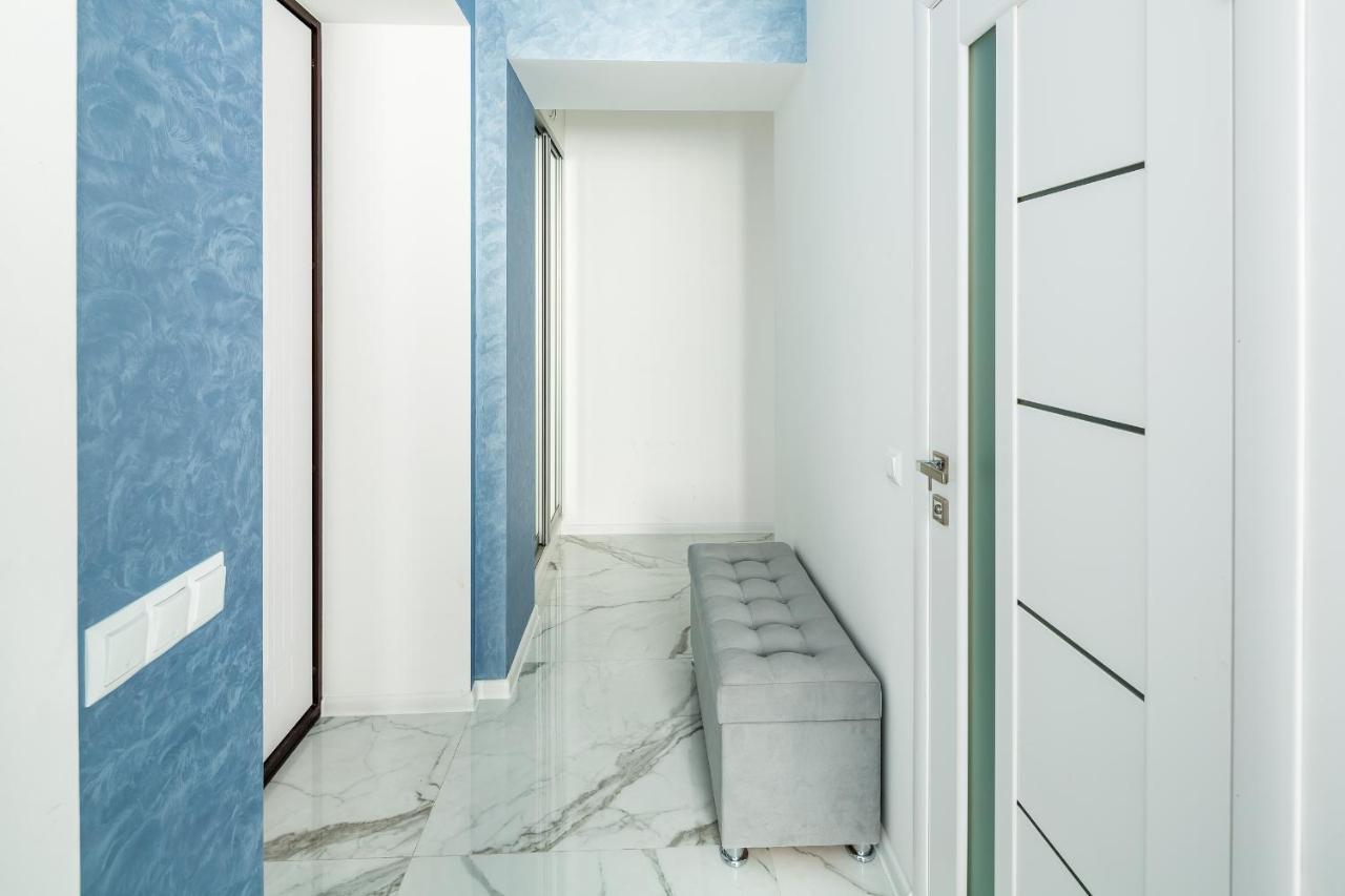 Royal Premier Apartment Lviv Exterior foto