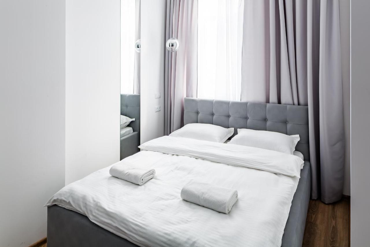 Royal Premier Apartment Lviv Exterior foto