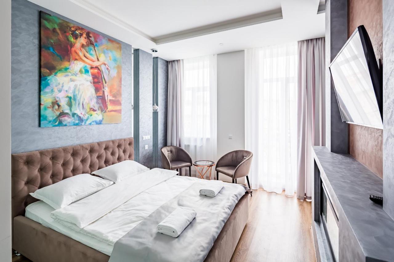 Royal Premier Apartment Lviv Exterior foto