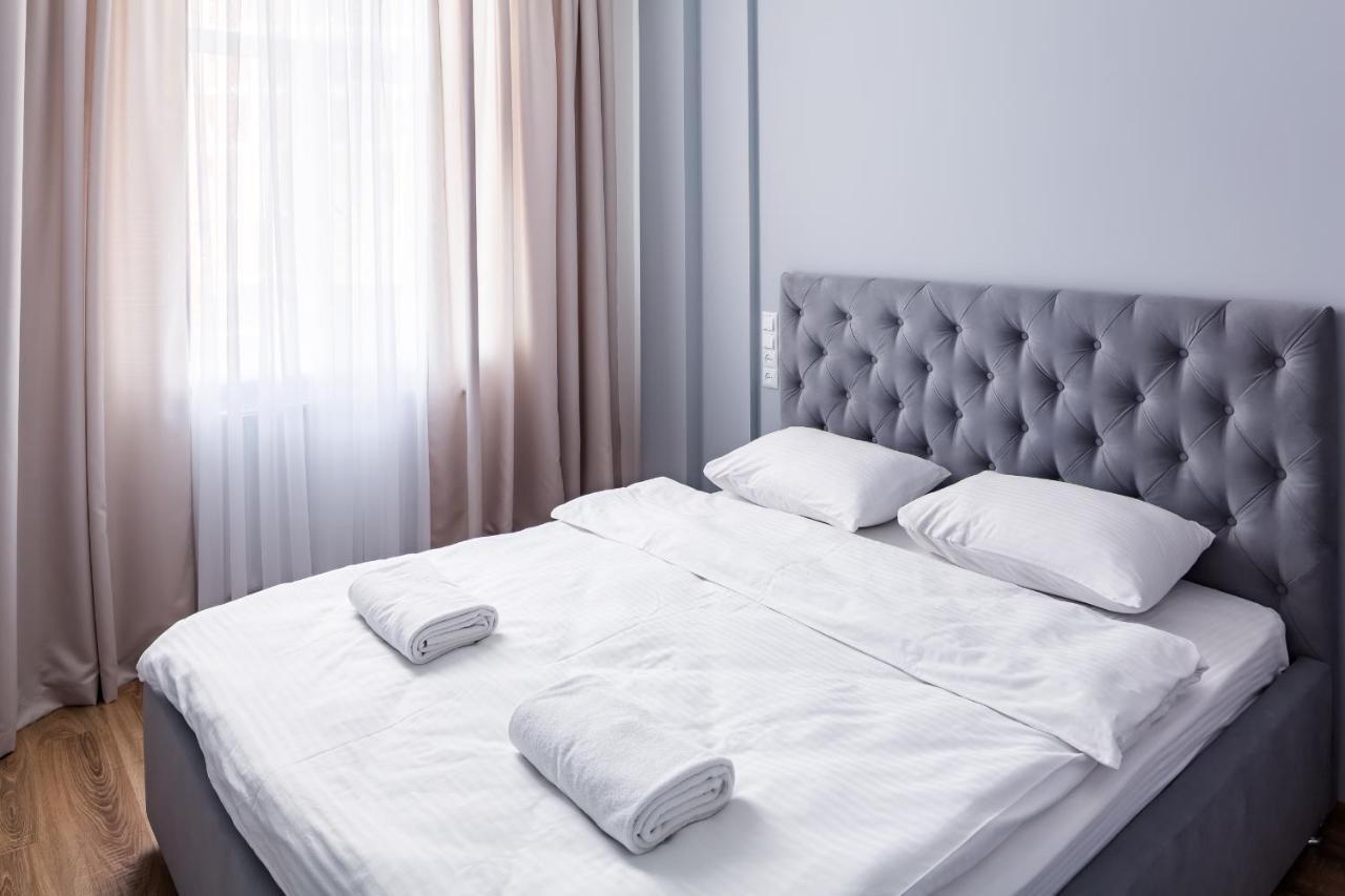 Royal Premier Apartment Lviv Exterior foto