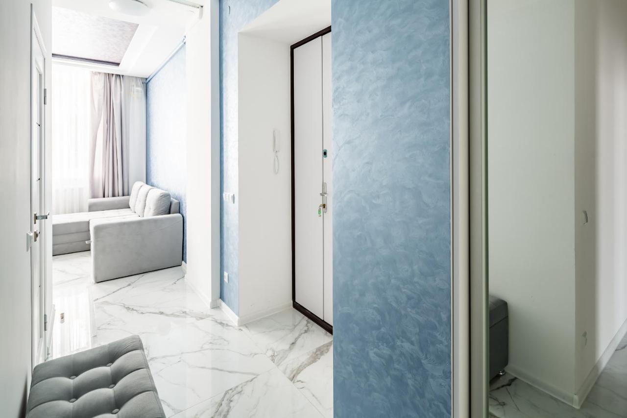 Royal Premier Apartment Lviv Exterior foto