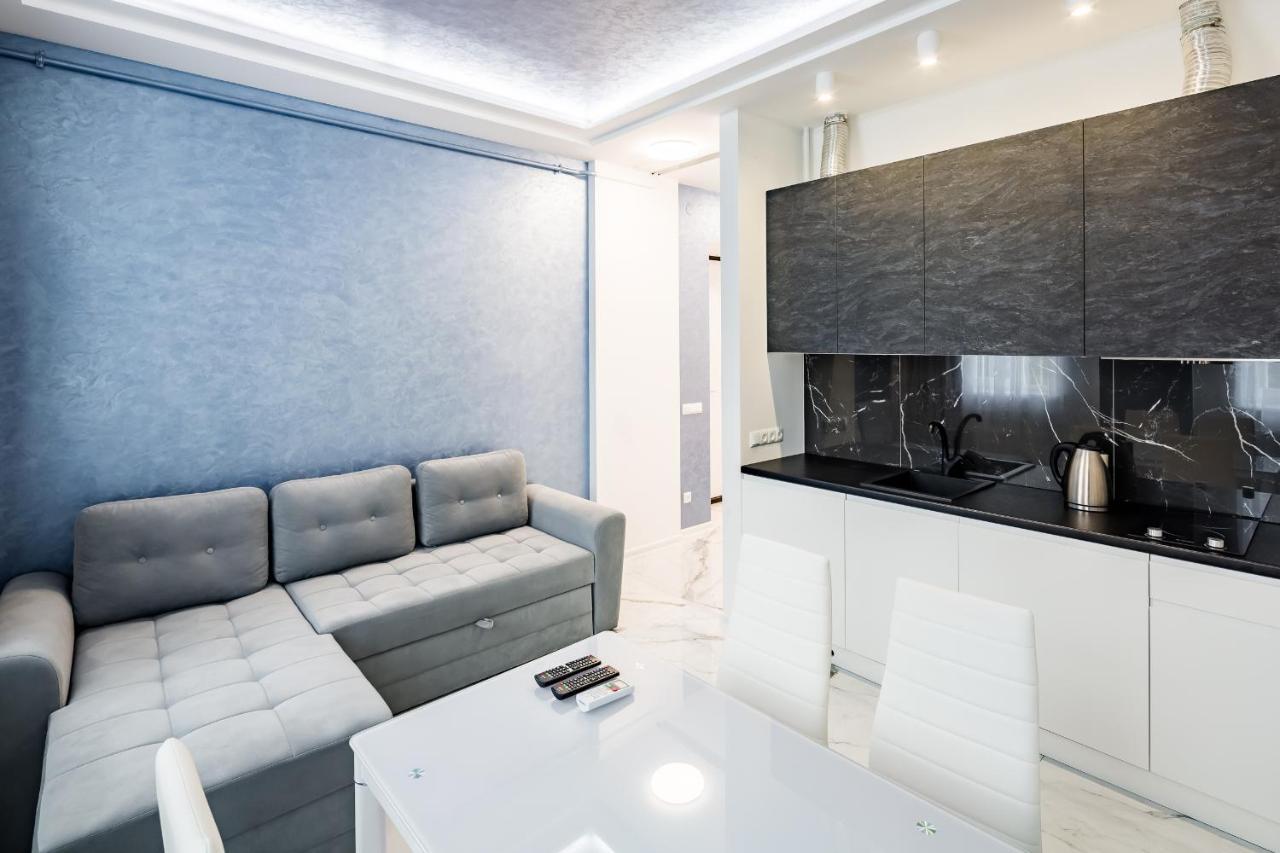 Royal Premier Apartment Lviv Exterior foto