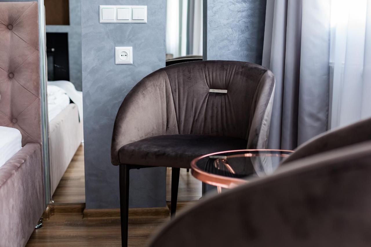 Royal Premier Apartment Lviv Exterior foto