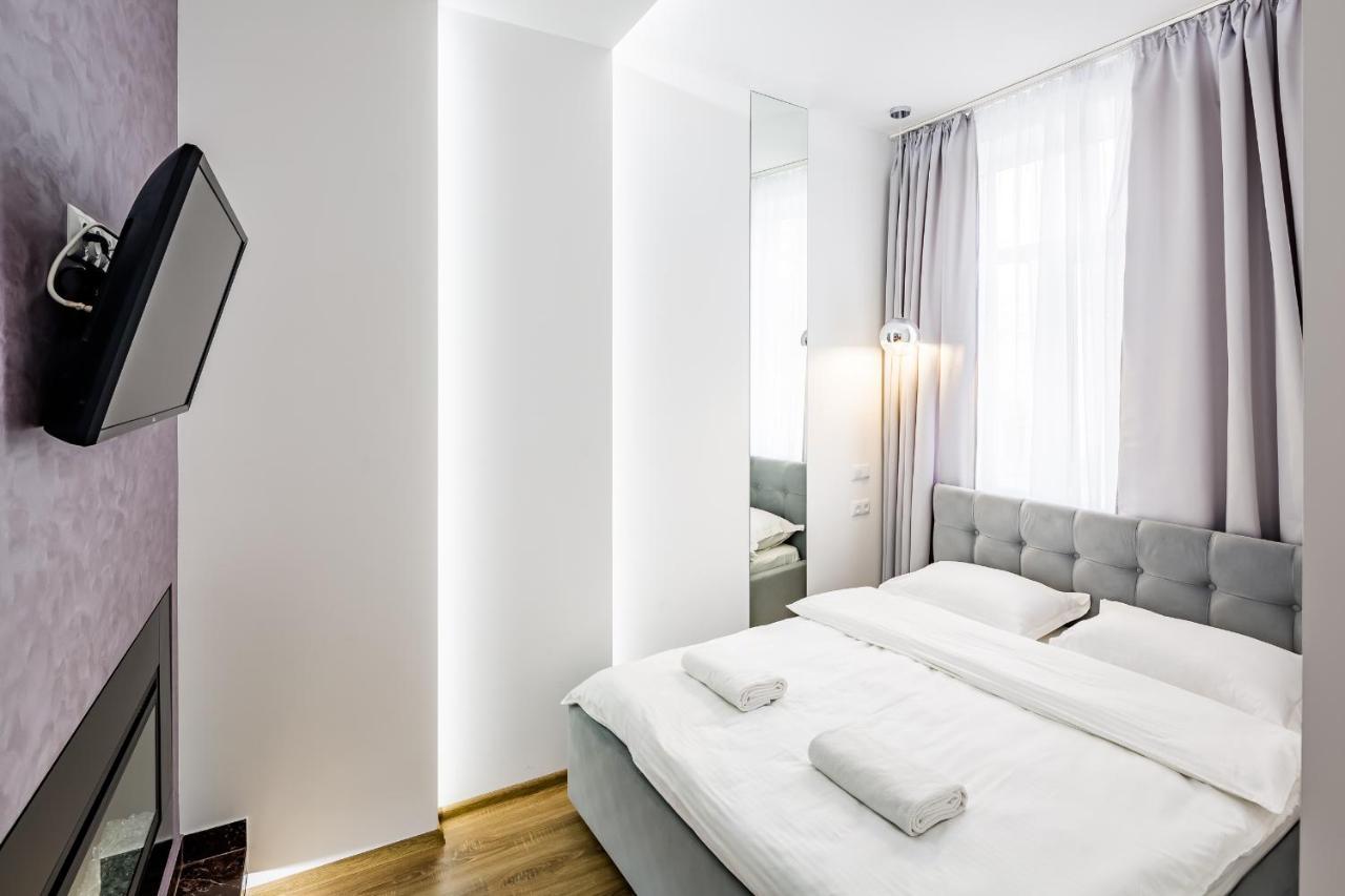 Royal Premier Apartment Lviv Exterior foto